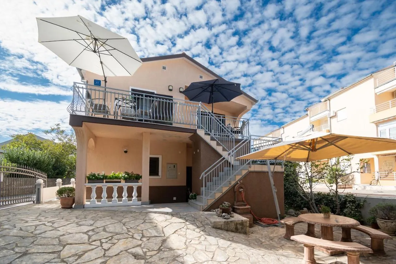 Apartments By The Sea Starigrad, Paklenica - 21824
