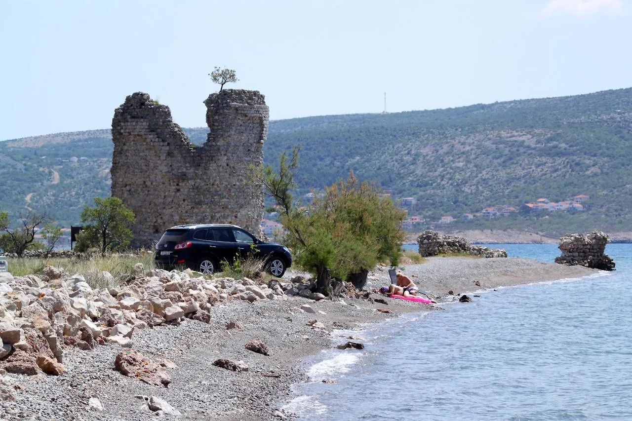 Apartments By The Sea Starigrad, Paklenica - 21824