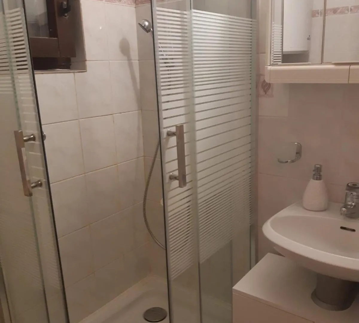 Apartments By The Sea Starigrad, Paklenica - 21824