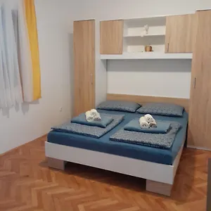 Appartamento Larus, Starigrad Paklenica